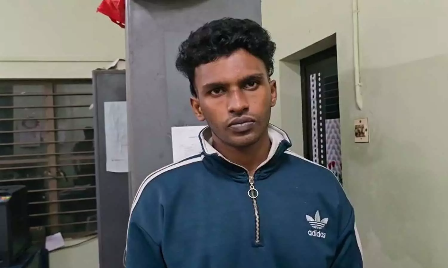 തൃശൂരിൽ ഡി-അഡിക്ഷൻ സെന്റർ ജീവനക്കാരൻ മയക്കുമരുന്നുമായി പിടിയിൽ