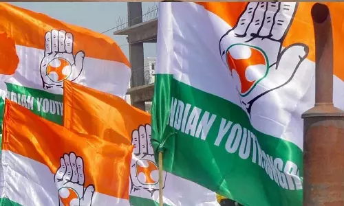 വയനാട് ഫണ്ട് പിരിവിൽ വീഴ്ച; 11 നിയോജകമണ്ഡലം പ്രസിഡണ്ടുമാരെ  സസ്പെൻഡ് ചെയ്ത് യൂത്ത് കോണ്‍ഗ്രസ്