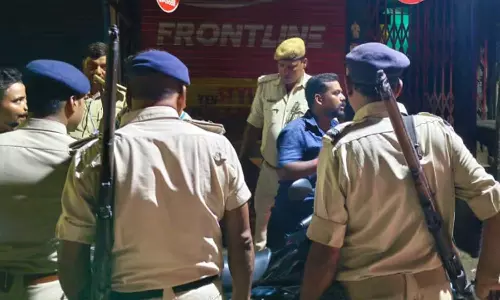 ബിഹാറിനെ ഞെട്ടിച്ച് വീണ്ടും കൊലപാതകം; ബിജെപി നേതാവിനെ വെടിവെച്ച് കൊന്നു ബിഹാറിനെ ഞെട്ടിച്ച് വീണ്ടും കൊലപാതകം; ബിജെപി നേതാവിനെ വെടിവെച്ച് കൊന്നു