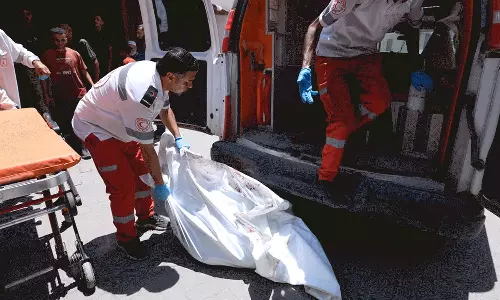 ഗസ്സയിൽ വെള്ളം കോരാൻ നിന്നവർക്ക് നേരെ ഇസ്രായേൽ ആക്രമണം; ആറ് കുട്ടികൾ ഉൾപ്പടെ 10 പേർ കൊല്ലപ്പെട്ടു