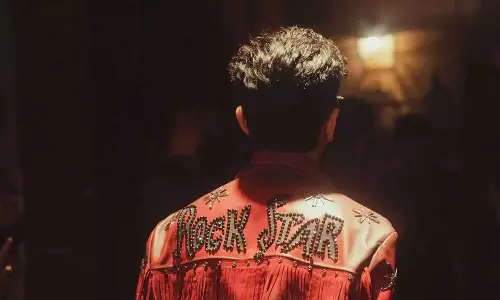 ഒരു പാട്ടിന് 15 കോടി രൂപ?; ഇന്ത്യൻ സിനിമയിലെ ഏറ്റവും ഉയർന്ന പ്രതിഫലം ഗായകൻ ആര്?