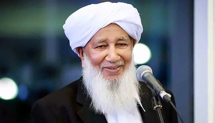 നിമിഷപ്രിയയുടെ വധശിക്ഷ നീട്ടിവച്ച നടപടി; വിധിപ്പകർപ്പ് ഔദ്യോഗികമായി ലഭിച്ചിട്ടുണ്ടെന്ന് കാന്തപുരം നിമിഷപ്രിയയുടെ വധശിക്ഷ നീട്ടിവച്ച നടപടി; വിധിപ്പകർപ്പ് ഔദ്യോഗികമായി ലഭിച്ചിട്ടുണ്ടെന്ന് കാന്തപുരം