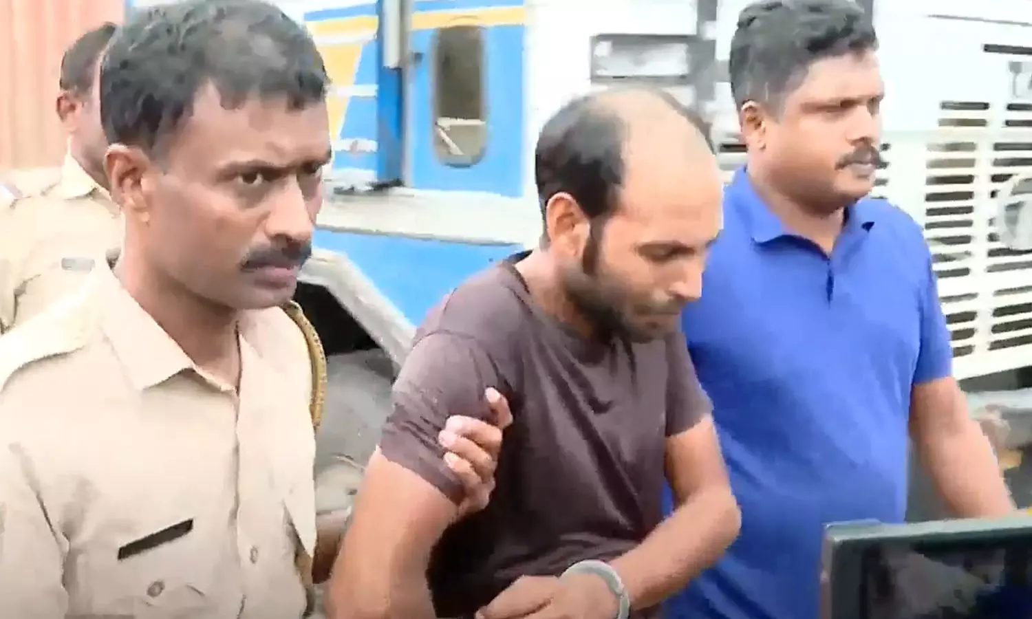 കൊച്ചിയിൽ അന്തർ സംസ്ഥാന കവർച്ചാസംഘം എന്ന് സംശയിക്കുന്നവർ പിടിയിൽ