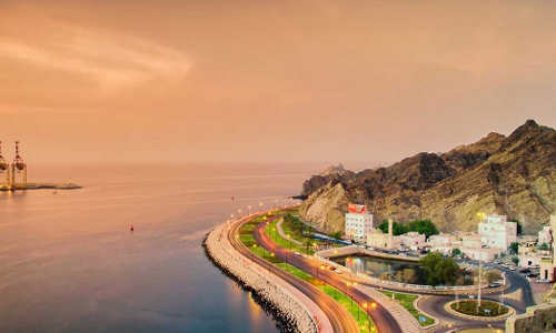 കാർപൂളിങ് സംവിധാനം പരിഗണിക്കണമെന്ന് യാത്രക്കാരോട് മസ്കത്ത് മുനിസിപ്പാലിറ്റി