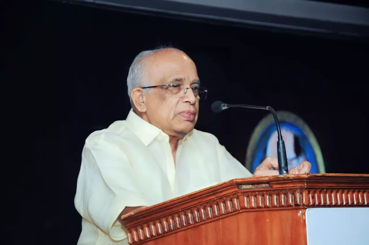 കൊല്ലത്ത് ഷോക്കേറ്റ് വിദ്യാര്ഥി മരിച്ച സംഭവം; വിശദമായി അന്വേഷിക്കുമെന്ന് മന്ത്രി കെ. കൃഷ്ണൻകുട്ടി കൊല്ലത്ത് ഷോക്കേറ്റ് വിദ്യാര്ഥി മരിച്ച സംഭവം; വിശദമായി അന്വേഷിക്കുമെന്ന് മന്ത്രി കെ. കൃഷ്ണൻകുട്ടി