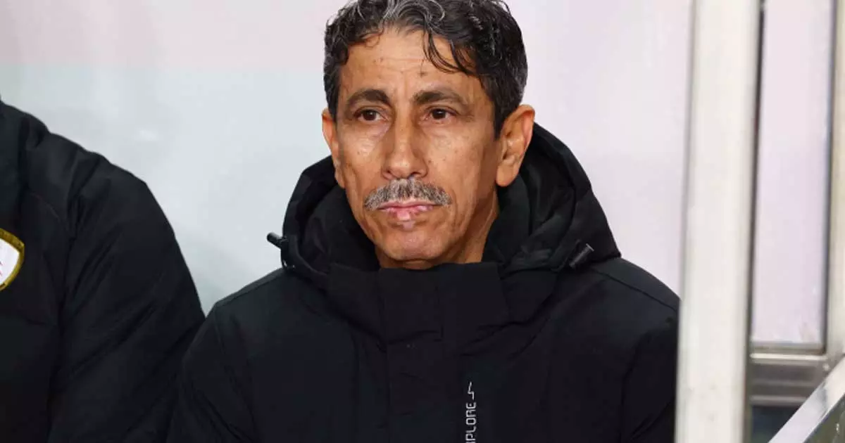 ഒമാൻ ടീമിന് നേട്ടങ്ങൾ സമ്മാനിച്ച പരിശീലകൻ റാഷിദ് ജാബർ പടിയിറങ്ങുന്നു ഒമാൻ ടീമിന് നേട്ടങ്ങൾ സമ്മാനിച്ച പരിശീലകൻ റാഷിദ് ജാബർ പടിയിറങ്ങുന്നു