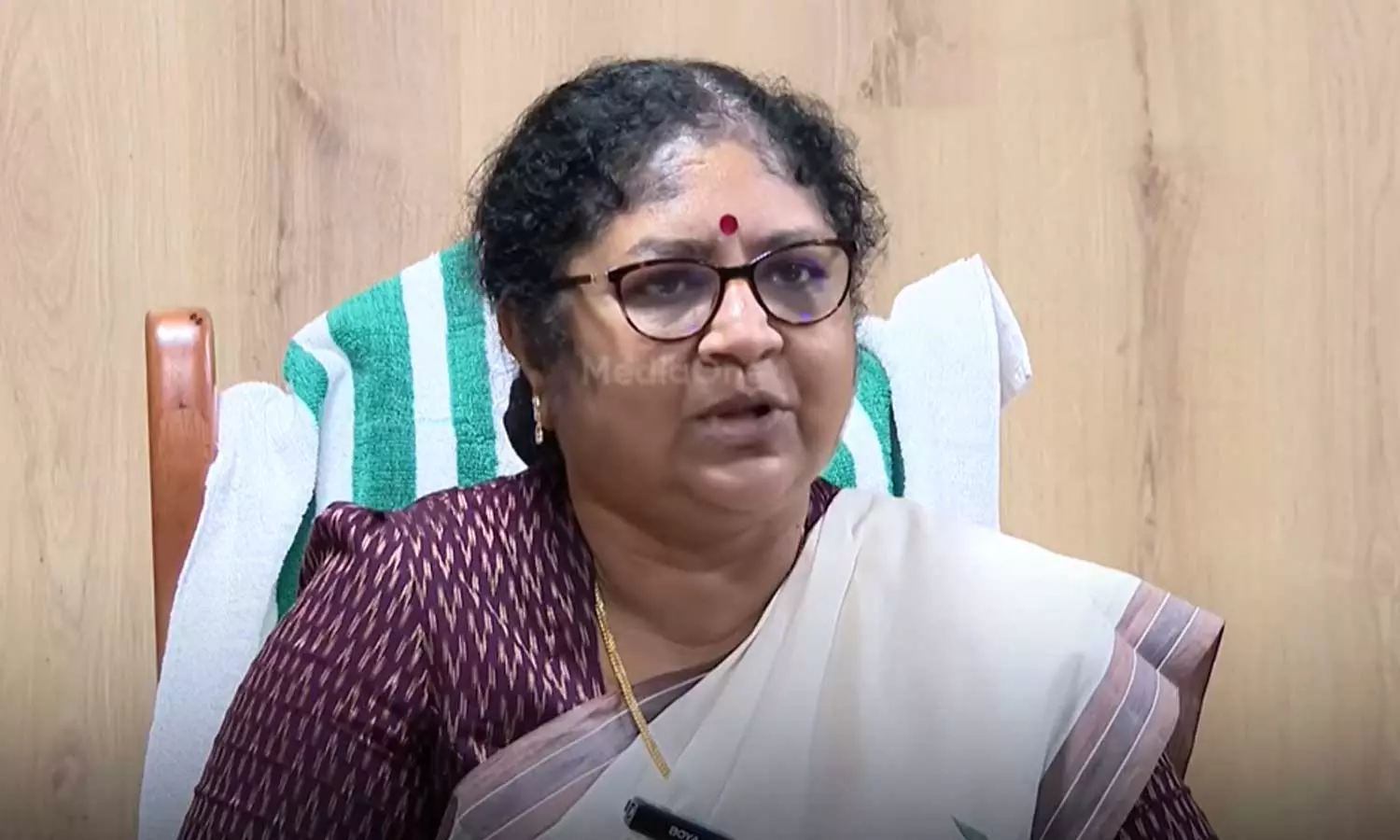 പ്രശ്ന പരിഹാരത്തിന് തയ്യാറാണെന്ന് വിസി അറിയിച്ചു; കേരള സർവകലാശാലയിലെ സർക്കാർ-ഗവർണർ പോര് സമവായത്തിലേക്ക്