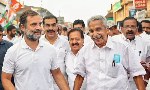 ഉമ്മൻ ചാണ്ടിയുടെ രണ്ടാം ചരമവാർഷിക അനുസ്മരണം; രാഹുൽ ഗാന്ധി ഉദ്ഘാടനം ചെയ്യും ഉമ്മൻ ചാണ്ടിയുടെ രണ്ടാം ചരമവാർഷിക അനുസ്മരണം; രാഹുൽ ഗാന്ധി ഉദ്ഘാടനം ചെയ്യും