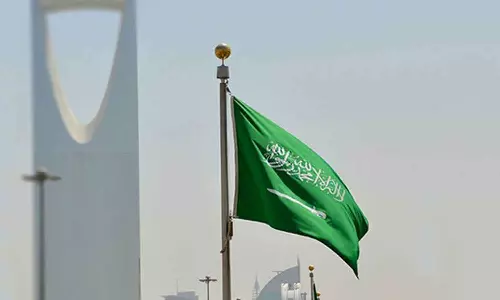 സൗദിയിൽ തൊഴിലവസരങ്ങൾ വർധിക്കുന്നു; ഈ വർഷം ആദ്യ പാദത്തിൽ 4 ലക്ഷം പ്രവാസികൾ തൊഴിൽ തേടിയെത്തി