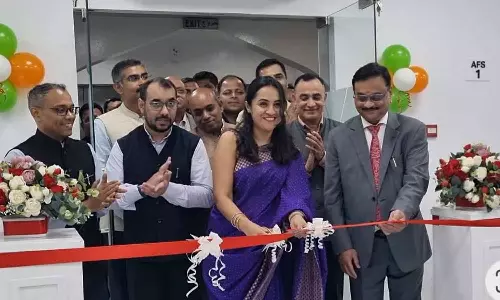 മസ്‌കത്തിൽ ഇന്ത്യൻ എംബസിയുടെ ആദ്യ കോൺസുലാർ വിസ-സേവന കേന്ദ്രം തുറന്നു; ആഗസ്റ്റ് 15ഓടെ 11 കേന്ദ്രങ്ങൾ പ്രവർത്തനക്ഷമമാകും