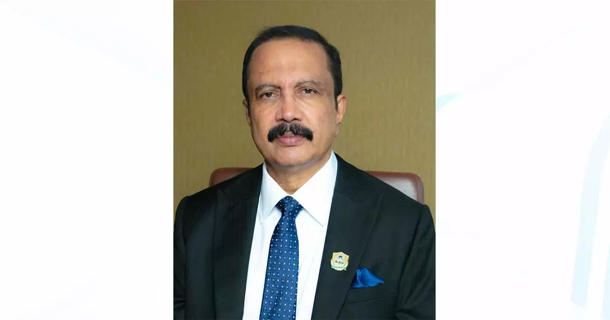 വി.എസിന്റെ വിയോഗം കേരളത്തിന്റെ രാഷ്ട്രീയ, പൊതുരംഗത്തിന്റെ ഒരു യുഗാന്ത്യം-ഡോ.ആസാദ് മൂപ്പൻ വി.എസിന്റെ വിയോഗം കേരളത്തിന്റെ രാഷ്ട്രീയ, പൊതുരംഗത്തിന്റെ ഒരു യുഗാന്ത്യം-ഡോ.ആസാദ് മൂപ്പൻ