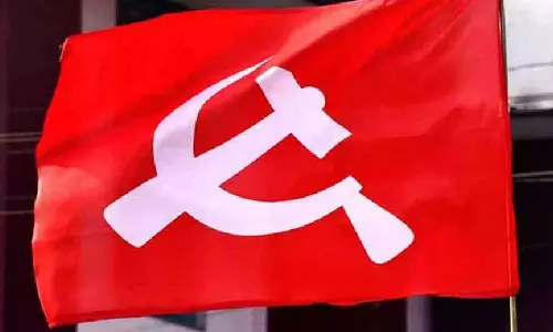 കേരള രാഷ്ട്രീയത്തിൽ മായാത്ത മുദ്ര പതിപ്പിച്ച വ്യക്തി; വി.എസിന് ആദരാഞ്ജലി അർപ്പിച്ച് സിപിഎം പോളിറ്റ് ബ്യൂറോ