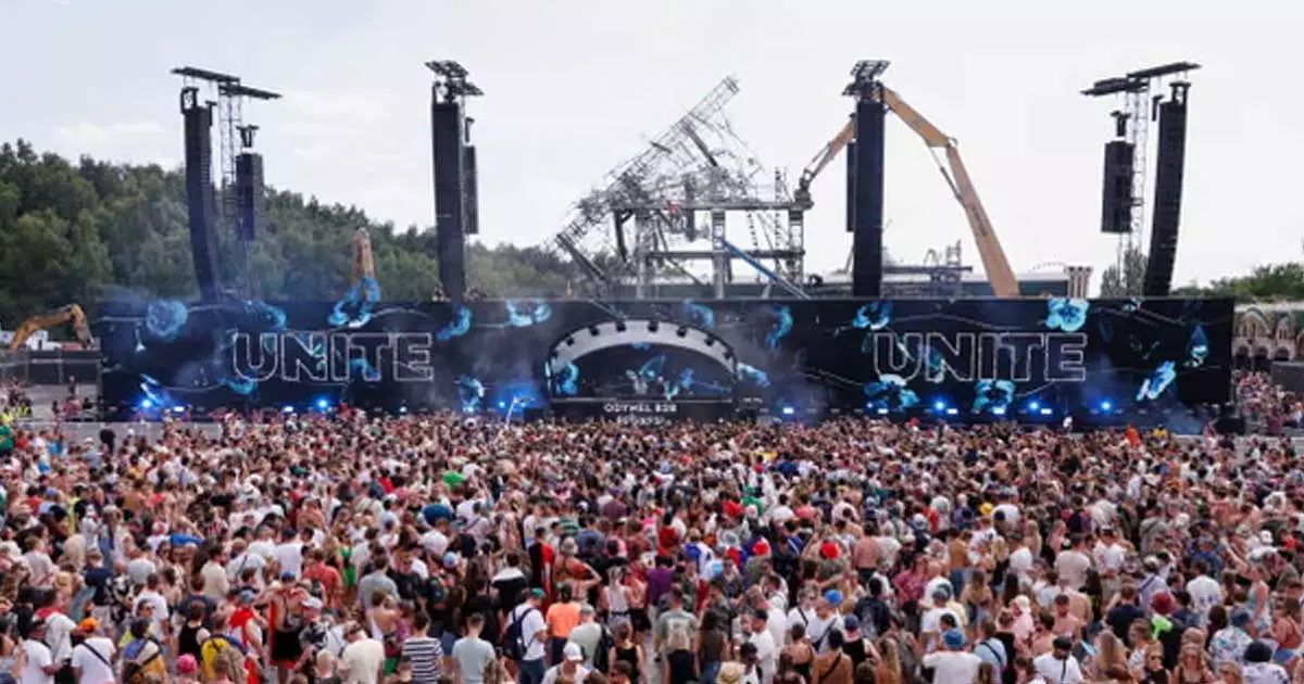 യുദ്ധകുറ്റം: രണ്ട് ഇസ്രായേലി സൈനികരെ ബെല്ജിയന് പൊലീസ് അറസ്റ്റുചെയ്തു യുദ്ധകുറ്റം: രണ്ട് ഇസ്രായേലി സൈനികരെ ബെല്ജിയന് പൊലീസ് അറസ്റ്റുചെയ്തു