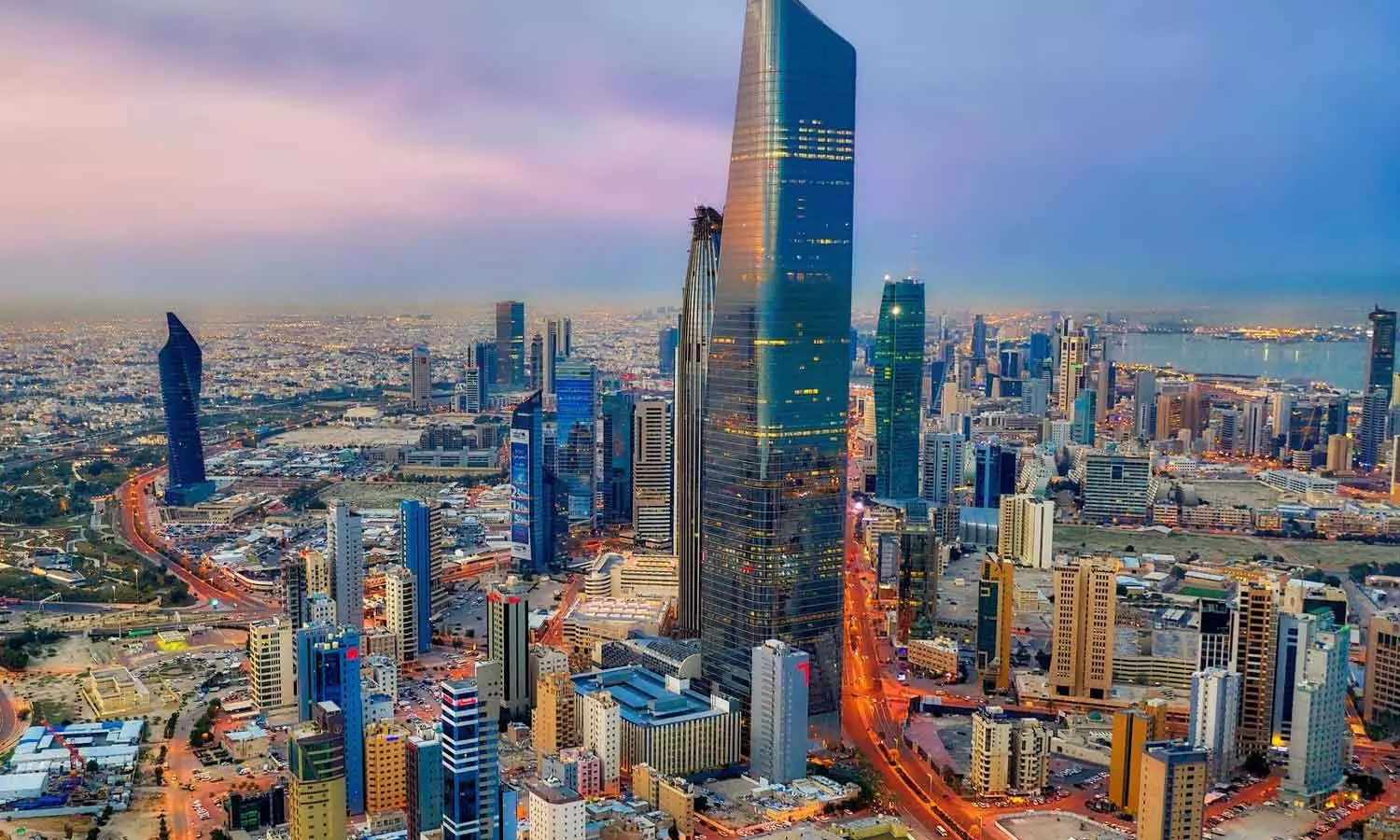 കുവൈത്ത് ജനസംഖ്യ 5 മില്യൺ കടന്നു; പ്രവാസി സമൂഹത്തിൽ  ഇന്ത്യക്കാർ  ഒന്നാമത്