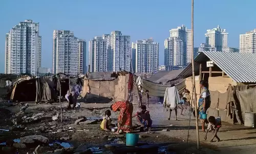 ഇന്ത്യയുടെ 40% സമ്പത്ത് 1% ആളുകളുടെ കൈവശം: രാജ്യത്തെ വരുമാന വിടവ് ബ്രിട്ടീഷ് ഭരണകാലത്തേക്കാൾ രൂക്ഷമെന്ന് സാമ്പത്തിക വിശകലന വിദഗ്ധർ