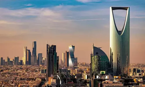 Fourth phase of electronic payment of salaries for domestic workers in Saudi Arabia begins today