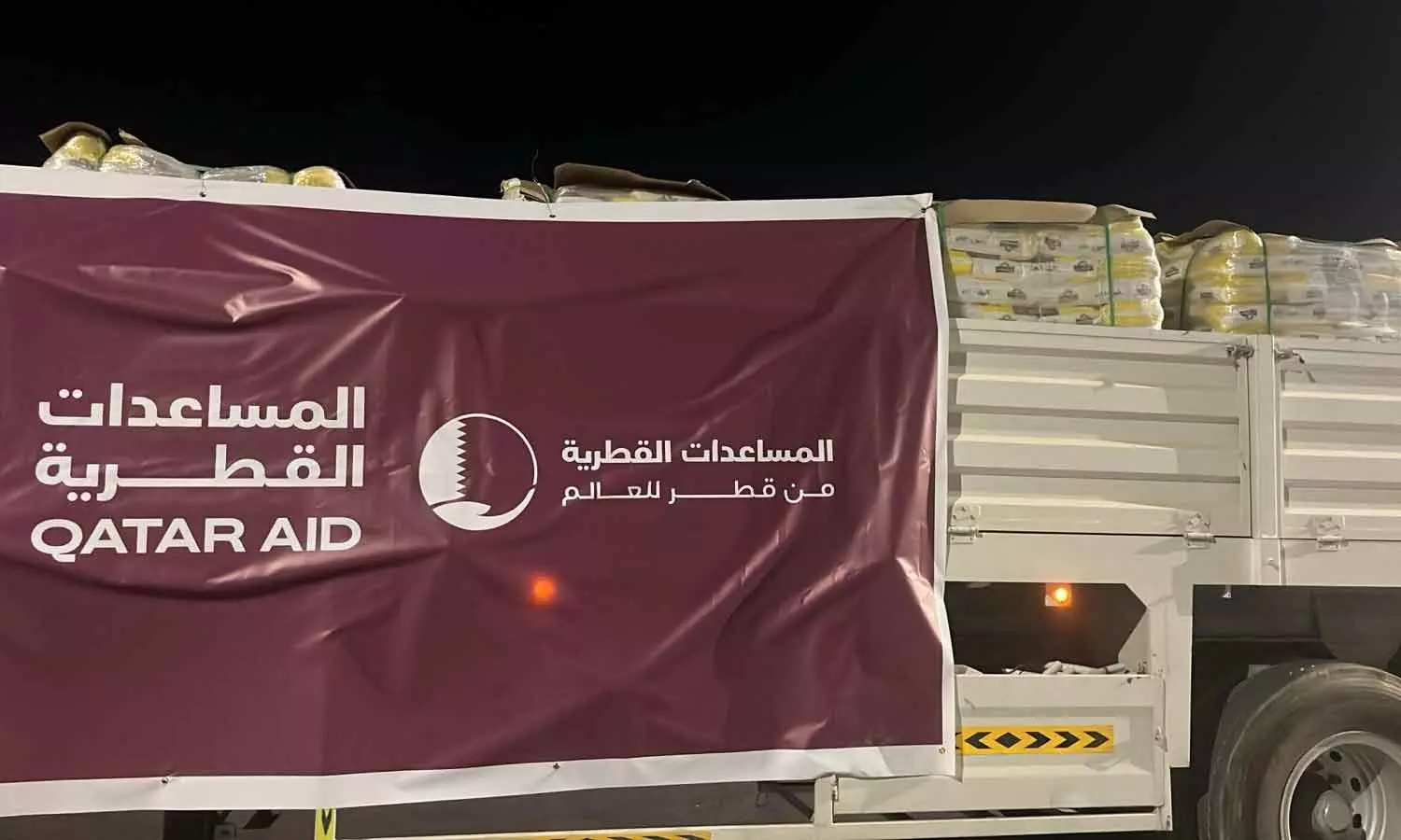 സഹായവുമായി 49 ഖത്തർ ട്രക്കുകൾ ഗസ്സയിലേക്ക്; ഒരു ലക്ഷത്തിലേറെ പേർക്ക് ഗുണഫലം ലഭിക്കും 