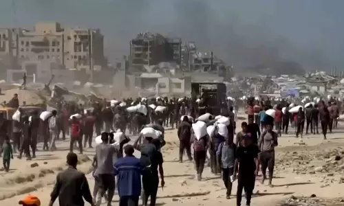 പട്ടിണിയിൽ ഗസ്സ: സഹായവിതരണം ഊർജിതമാക്കി യു.എ.ഇ