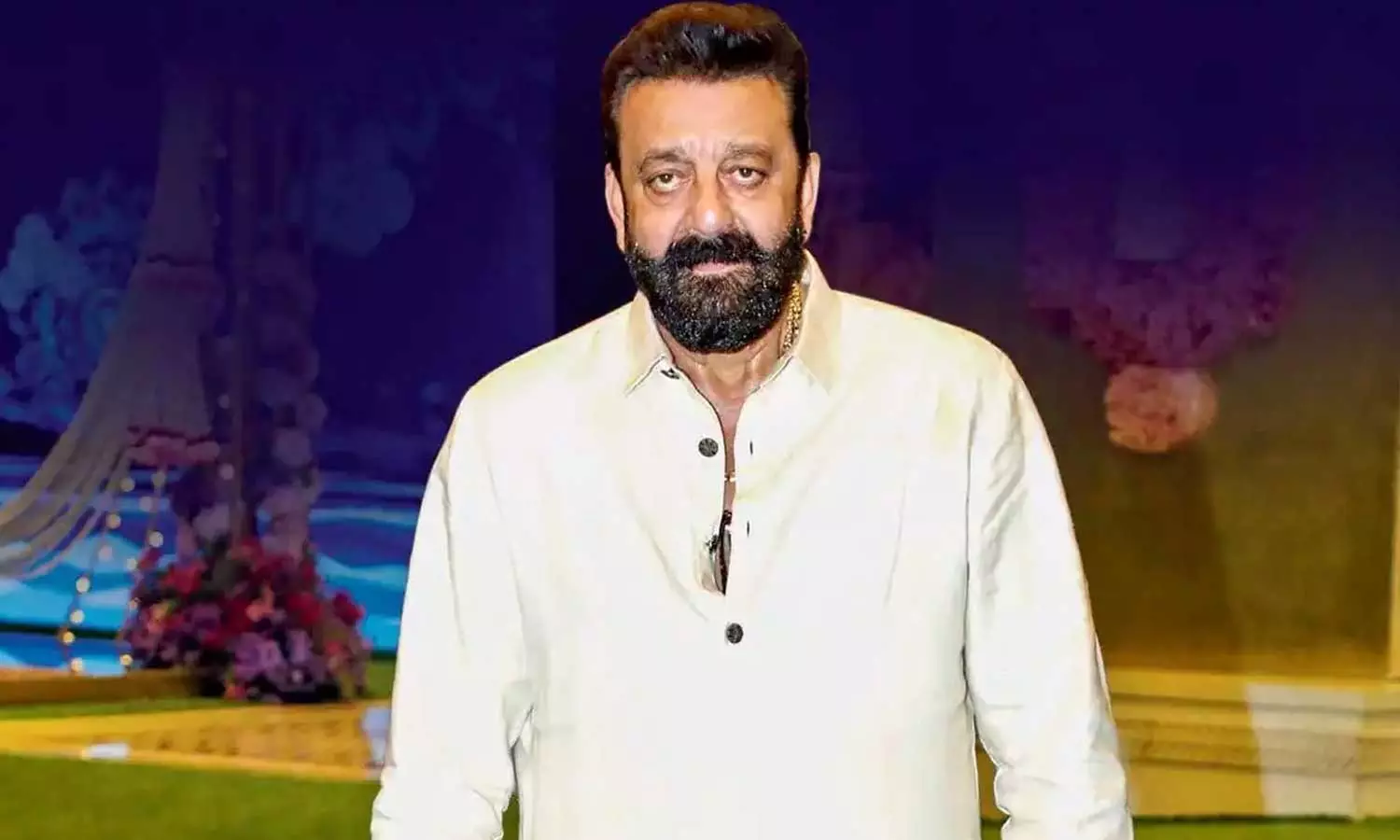 ആരാധന മൂത്ത് 62 കാരി സഞ്ജയ് ദത്തിന് എഴുതി നല്‍കിയത് 72 കോടിയുടെ സ്വത്തുക്കള്‍