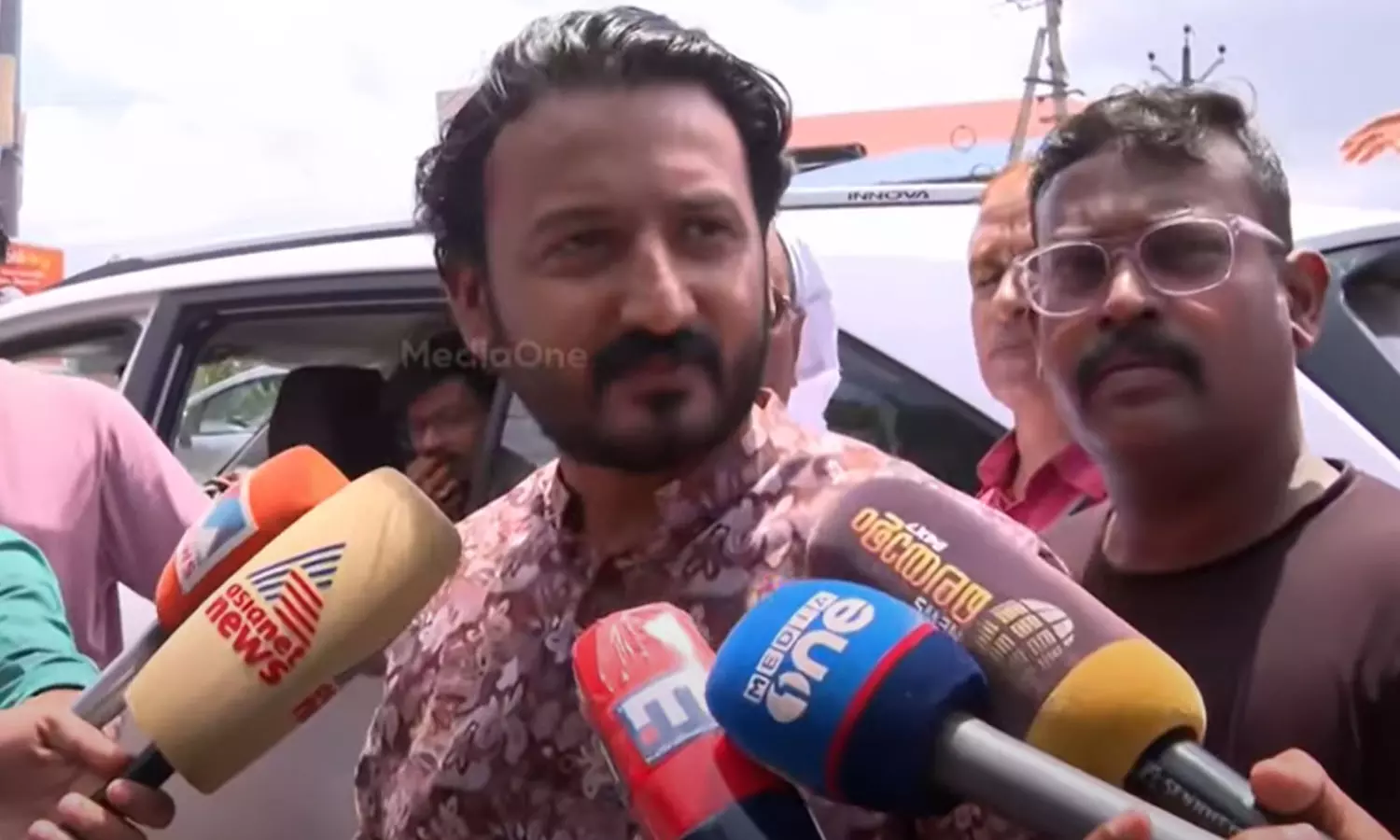 മുഖമില്ലാതെ നടത്തുന്ന പ്രവർത്തനങ്ങൾ എത്രയോ കാലമായി തുടങ്ങിയിട്ട്; ആരോപണങ്ങളിൽ മറുപടിയുമായി രാഹുൽ മാങ്കൂട്ടത്തിൽ മുഖമില്ലാതെ നടത്തുന്ന പ്രവർത്തനങ്ങൾ എത്രയോ കാലമായി തുടങ്ങിയിട്ട്; ആരോപണങ്ങളിൽ മറുപടിയുമായി രാഹുൽ മാങ്കൂട്ടത്തിൽ