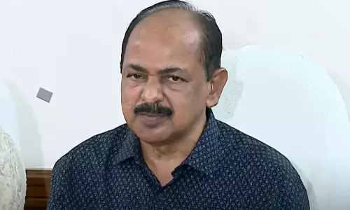 വെളിച്ചെണ്ണ വിലയിൽ കുറവ് വരുത്തും: വ്യാപാരികൾ സമ്മതിച്ചെന്ന് ഭക്ഷ്യമന്ത്രി