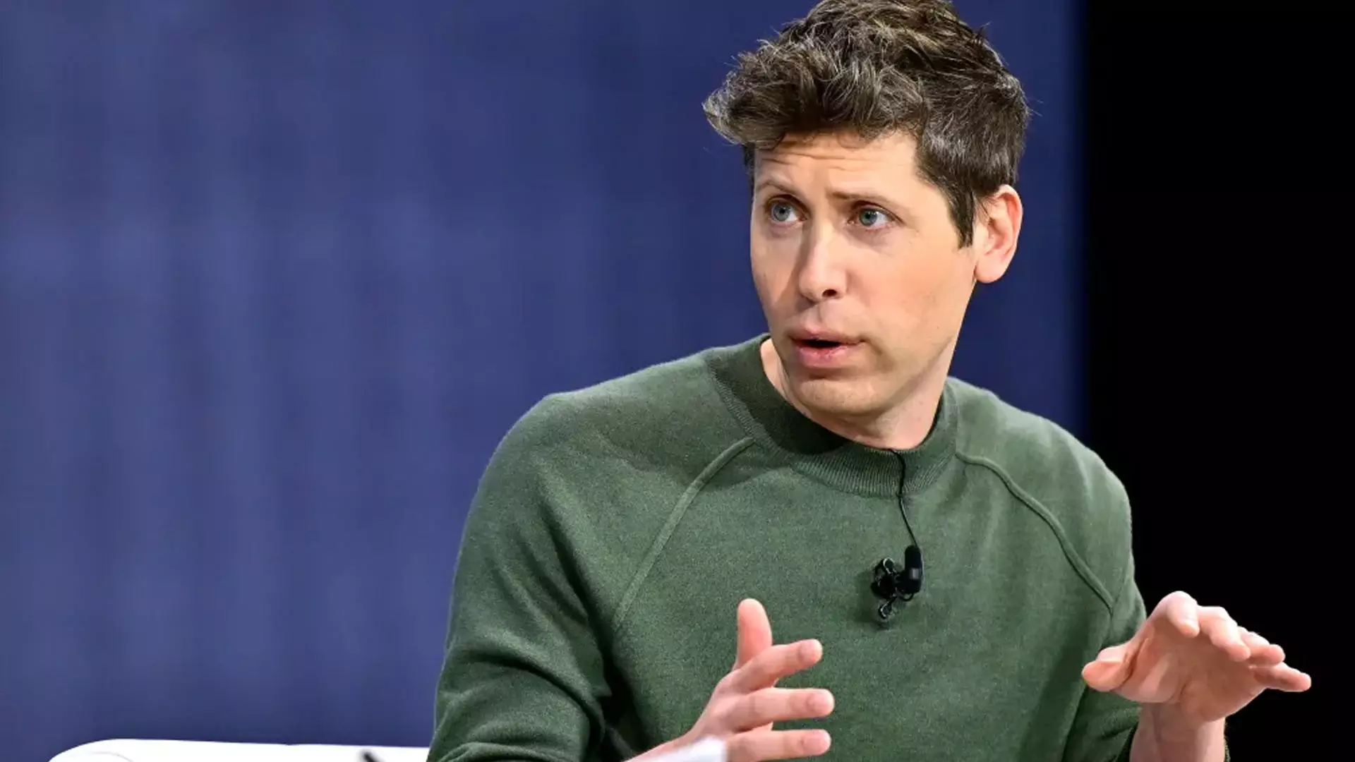 ചാറ്റ്ജിപിടിയോട് എല്ലാ രഹസ്യവും പറയാന് നില്ക്കേണ്ട; പണികിട്ടുമെന്ന് സാം ആള്ട്ട്മാന് ചാറ്റ്ജിപിടിയോട് എല്ലാ രഹസ്യവും പറയാന് നില്ക്കേണ്ട; പണികിട്ടുമെന്ന് സാം ആള്ട്ട്മാന്