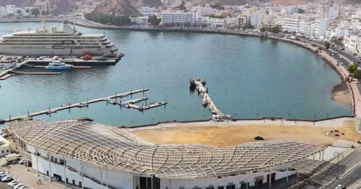 അടിമുടി മാറാനൊരുങ്ങി മത്ര; വികസന പദ്ധതികൾ പുരോഗമിക്കുന്നു അടിമുടി മാറാനൊരുങ്ങി മത്ര; വികസന പദ്ധതികൾ പുരോഗമിക്കുന്നു