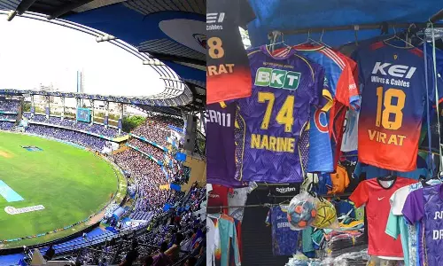 വാംഖഡെ സ്റ്റേഡിയത്തിൽ മോഷണം ; നഷ്ടപ്പെട്ടത് 6.5 ലക്ഷം രൂപയുടെ ഐപിഎൽ ജേഴ്സികൾ