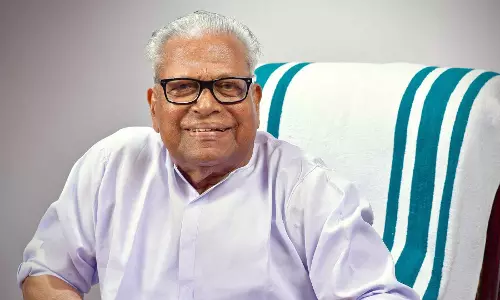 vs achuthanandan