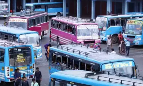 ചര്‍ച്ച പരാജയം; സ്വകാര്യ ബസുടമകള്‍ അനിശ്ചിതകാല സമരത്തിലേക്ക്