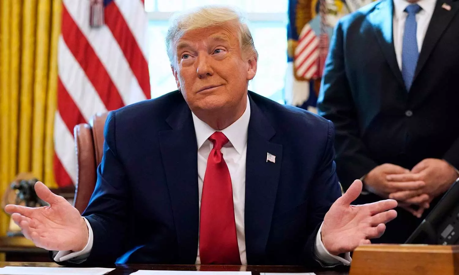 ഒരുനാൾ പാകിസ്താൻ ഇന്ത്യക്ക് എണ്ണ വിൽക്കുമെന്ന് ട്രംപ്; എണ്ണ ശേഖരം വർധിപ്പിക്കാൻ പാകിസ്താനുമായി കരാര് ഒപ്പിട്ട് യുഎസ് ഒരുനാൾ പാകിസ്താൻ ഇന്ത്യക്ക് എണ്ണ വിൽക്കുമെന്ന് ട്രംപ്; എണ്ണ ശേഖരം വർധിപ്പിക്കാൻ പാകിസ്താനുമായി കരാര് ഒപ്പിട്ട് യുഎസ്