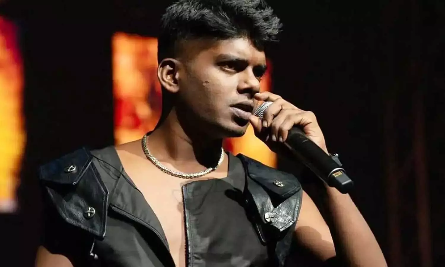 വിവാഹ വാഗ്ദാനം നൽകി പീഡിപ്പിച്ചെന്ന് പരാതി: റാപ്പർ വേടനെതിരെ ബലാത്സംഗക്കേസ്‌