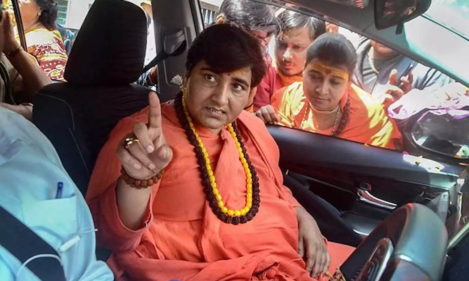 മാലേഗാവ് സ്ഫോടനം: പ്രഗ്യാസിങ് അടക്കമുള്ളവരെ വെറുതെ വിട്ടതിനെതിരെ ഇരകളുടെ കുടുംബം ഹൈക്കോടതിയിലേക്ക് മാലേഗാവ് സ്ഫോടനം: പ്രഗ്യാസിങ് അടക്കമുള്ളവരെ വെറുതെ വിട്ടതിനെതിരെ ഇരകളുടെ കുടുംബം ഹൈക്കോടതിയിലേക്ക്