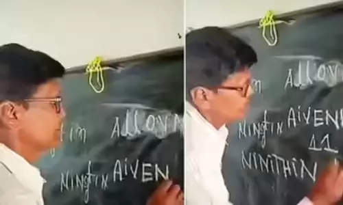 ഛത്തീസ്ഗഡ് സർക്കാർ സ്‌കൂളിൽ അക്ഷരം പോലും എഴുതാൻ അറിയാത്ത അധ്യാപകൻ