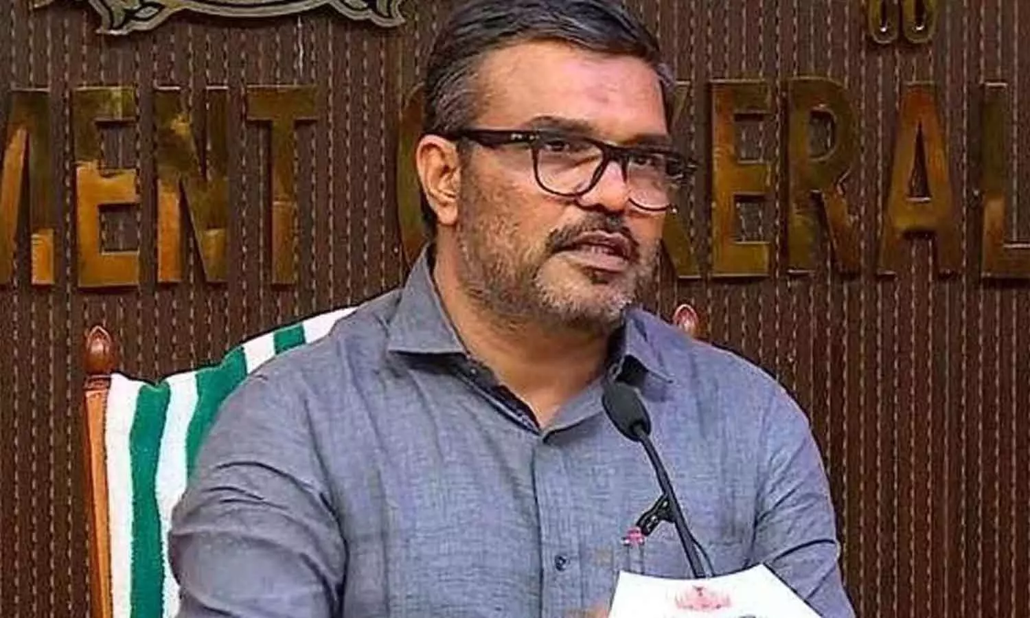 വീടുകളിൽ ഉറവിട മാലിന്യസംസ്കരണം നടത്തുന്നവർക്ക് വസ്തുനികുതിയിൽ അഞ്ച് ശതമാനം ഇളവ് നൽകാനൊരുങ്ങി സർക്കാർ വീടുകളിൽ ഉറവിട മാലിന്യസംസ്കരണം നടത്തുന്നവർക്ക് വസ്തുനികുതിയിൽ അഞ്ച് ശതമാനം ഇളവ് നൽകാനൊരുങ്ങി സർക്കാർ