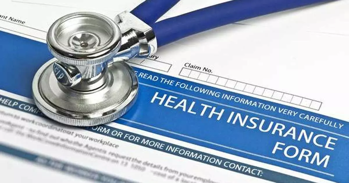 സൗദിയിൽ ആരോഗ്യ ഇന്‍ഷുറന്‍സ് നല്‍കാത്ത സ്ഥാപനങ്ങള്‍ക്കും തൊഴില്‍ ദാതാക്കള്‍ക്കുമെതിരെ നടപടി