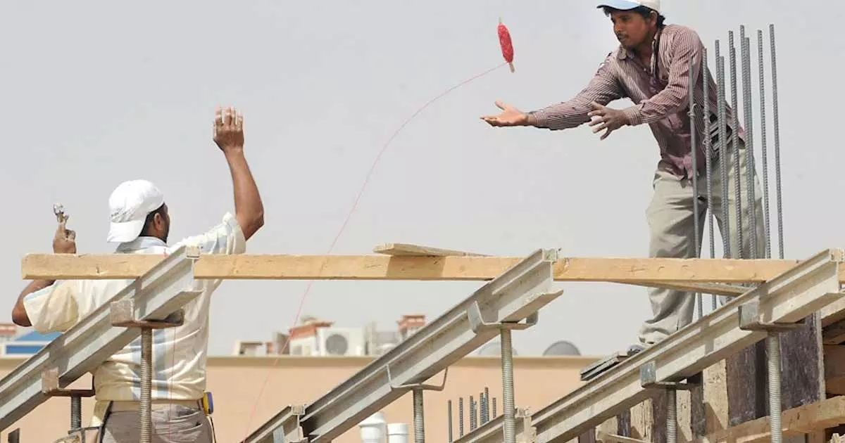 പരസ്യങ്ങളിൽ തൊഴിലാളികളുടെ ഫോട്ടോ, വീഡിയോ എന്നിവ ഉപയോഗിക്കരുത്; പുതിയ ചട്ടങ്ങളുമായി സൗദി പരസ്യങ്ങളിൽ തൊഴിലാളികളുടെ ഫോട്ടോ, വീഡിയോ എന്നിവ ഉപയോഗിക്കരുത്; പുതിയ ചട്ടങ്ങളുമായി സൗദി