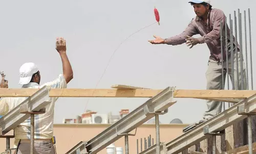 പരസ്യങ്ങളിൽ തൊഴിലാളികളുടെ ഫോട്ടോ, വീഡിയോ എന്നിവ ഉപയോഗിക്കരുത്; പുതിയ ചട്ടങ്ങളുമായി സൗദി