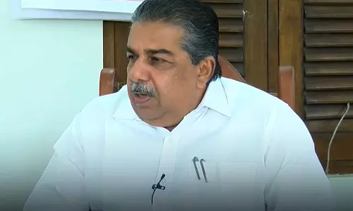 രണ്ട് മാസത്തിനകം സിനിമാ നയത്തിന്‍റെ കരട് രൂപീകരിക്കും, അമ്മയുടെ തലപ്പത്ത് വനിതകൾ വരട്ടെ: സജി ചെറിയാന്‍