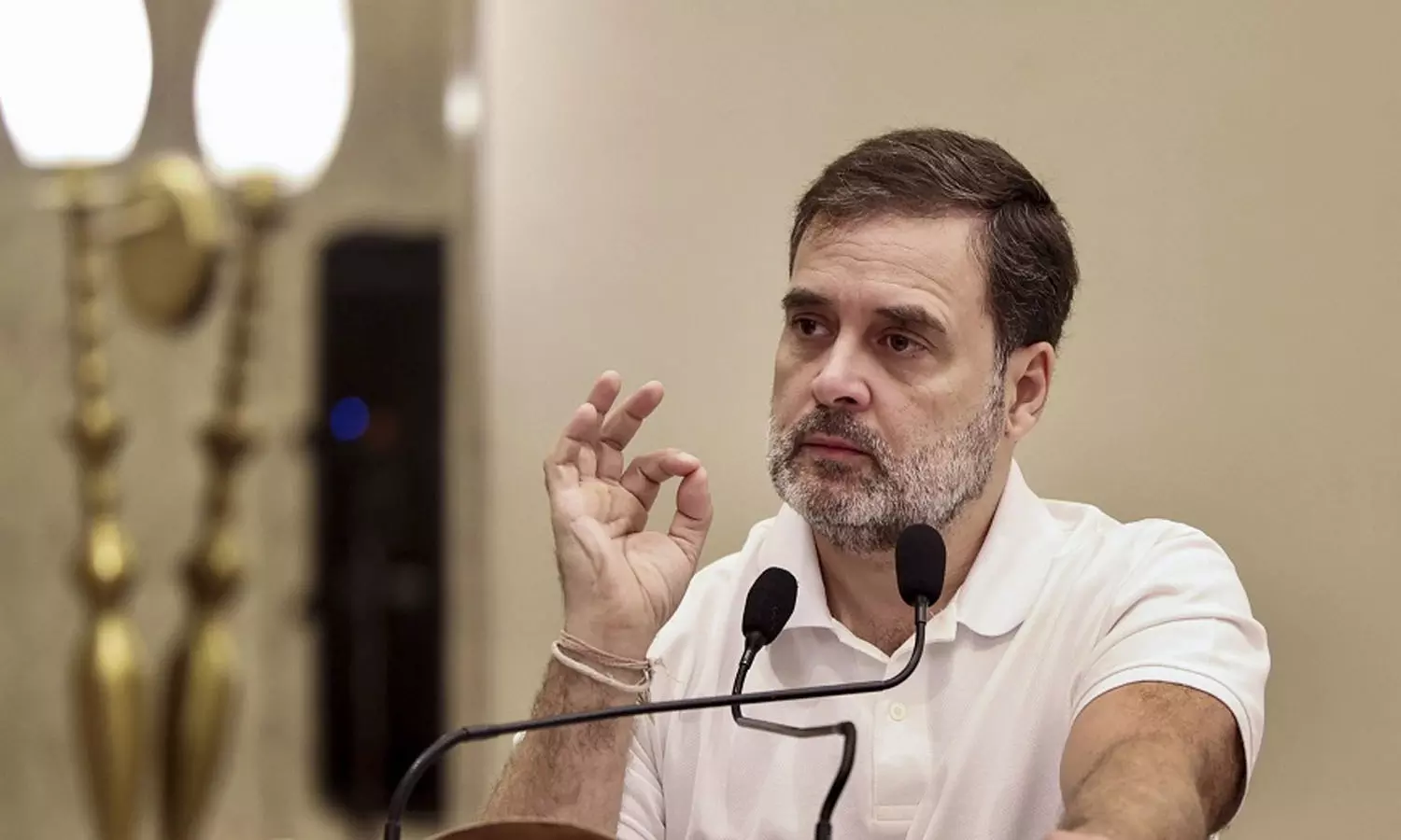 തെരഞ്ഞെടുപ്പ് കമീഷനെതിരെ ആരോപണങ്ങൾ തുടർന്ന് രാഹുൽ ഗാന്ധി