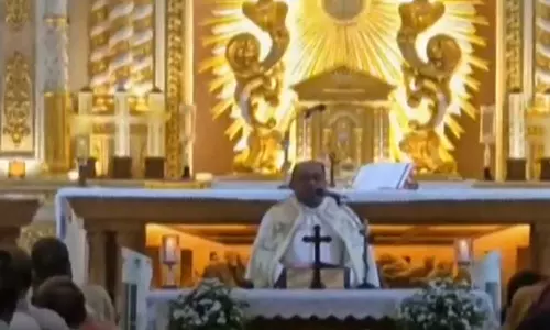 നിയമക്കുരുക്കിലൂടെ പോകുന്ന കന്യാസ്ത്രീകളുടെ അവസ്ഥ പ്രതിഷേധാർഹം: ഇരിങ്ങാലക്കുട   രൂപതയുടെ പള്ളികളിൽ ഇടയലേഖനം