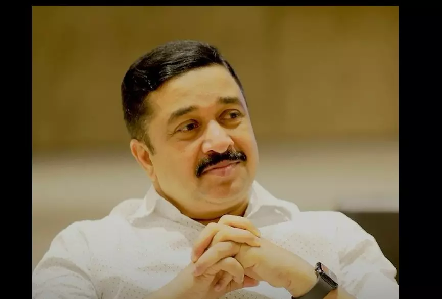 കാത്തിരുന്ന്, കാത്തിരുന്ന് പുഴ മെലിഞ്ഞു; മെസ്സി കേരളത്തിലേക്കില്ലെന്ന വാര്ത്തയിൽ പരിഹാസവുമായി നജീബ് കാന്തപുരം കാത്തിരുന്ന്, കാത്തിരുന്ന് പുഴ മെലിഞ്ഞു; മെസ്സി കേരളത്തിലേക്കില്ലെന്ന വാര്ത്തയിൽ പരിഹാസവുമായി നജീബ് കാന്തപുരം