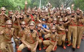 75 വീടുകളിലായി ഐഎഎസ്, ഐപിഎസുകാരുൾപ്പെടെ 47 സിവിൽ സര്‍വീസ് ഉദ്യോഗസ്ഥര്‍ ; ഇന്ത്യയിലെ യുപിഎസ്‍സി ഫാക്ടറിയായഗ്രാമത്തെക്കുറിച്ചറിയാം