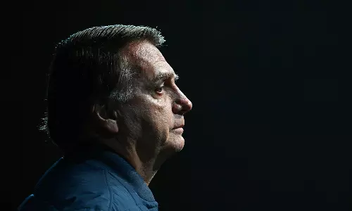 ബ്രസീൽ മുൻ പ്രസിഡന്റ് ബോൾസോനാരോയെ വീട്ടുതടങ്കലിലാക്കാൻ സുപ്രിം കോടതി ഉത്തരവ്