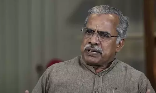 തീവെച്ചും നിലക്കലിൽ കള്ളക്കുരിശ് സ്ഥാപിച്ചും അത് തങ്ങളുടേതാണെന്ന് വരുത്തിത്തീർത്ത്  ശബരിമലയുടെ പ്രാധാന്യം കുറക്കാനുള്ള ശ്രമമായിരുന്നു സഭയുടേത്; ആർഎസ്എസ് നേതാവ്