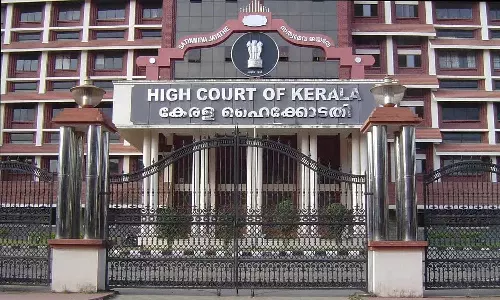 ഗാന്ധിജിയെ അപമാനിച്ചെന്ന കേസിൽ നിയമ വിദ്യാർഥിക്കെതിരായ ക്രിമിനൽ നടപടികൾ റദ്ദാക്കി ഹൈക്കോടതി ഗാന്ധിജിയെ അപമാനിച്ചെന്ന കേസിൽ നിയമ വിദ്യാർഥിക്കെതിരായ ക്രിമിനൽ നടപടികൾ റദ്ദാക്കി ഹൈക്കോടതി