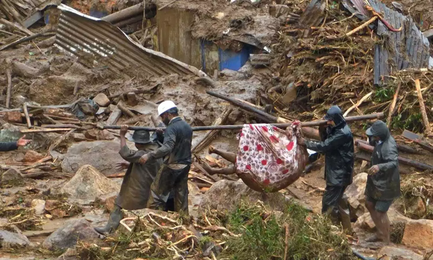 കണ്ണീര് ഓര്മയില്; പെട്ടിമുടി ദുരന്തത്തിന് അഞ്ചാണ്ട് കണ്ണീര് ഓര്മയില്; പെട്ടിമുടി ദുരന്തത്തിന് അഞ്ചാണ്ട്