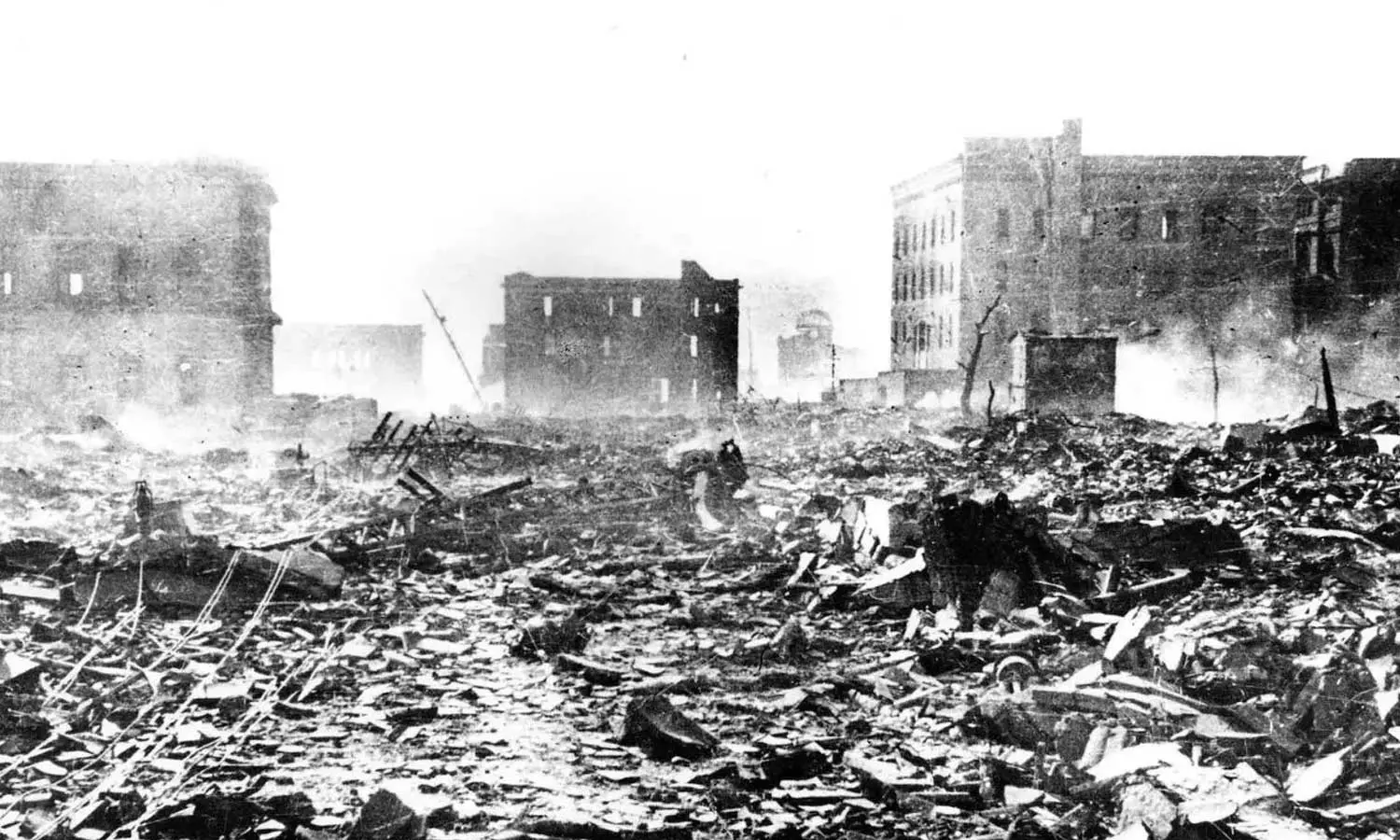 ആണവായുധം വരുത്തിയ വിനാശം; ഇന്ന് ഹിരോഷിമ ദിനം ആണവായുധം വരുത്തിയ വിനാശം; ഇന്ന് ഹിരോഷിമ ദിനം