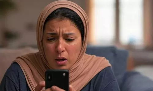 Kuwaiti citizen complains about losing everything from her four bank accounts after installing an app