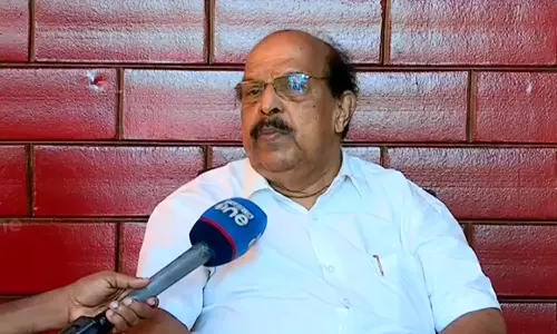 ശമ്പളം വാങ്ങിയിട്ട് ഉദ്യോ​ഗസ്ഥന്മാർ അവരുടെ ചുമതല നിർവഹിച്ചില്ല സർക്കാരിനെതിരെ ജി. സുധാകരൻ